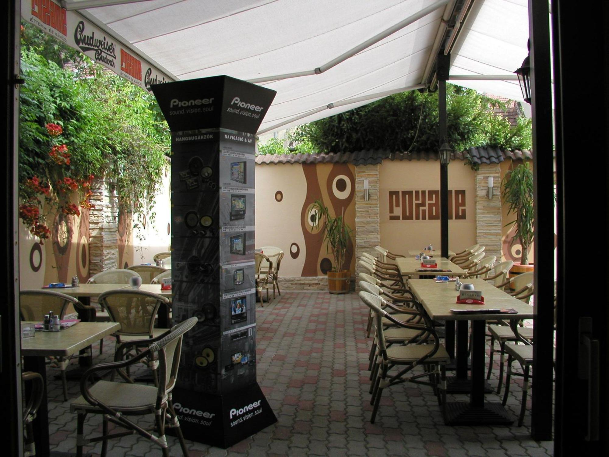 Roxane Panzio Hotel Budapest Exterior photo