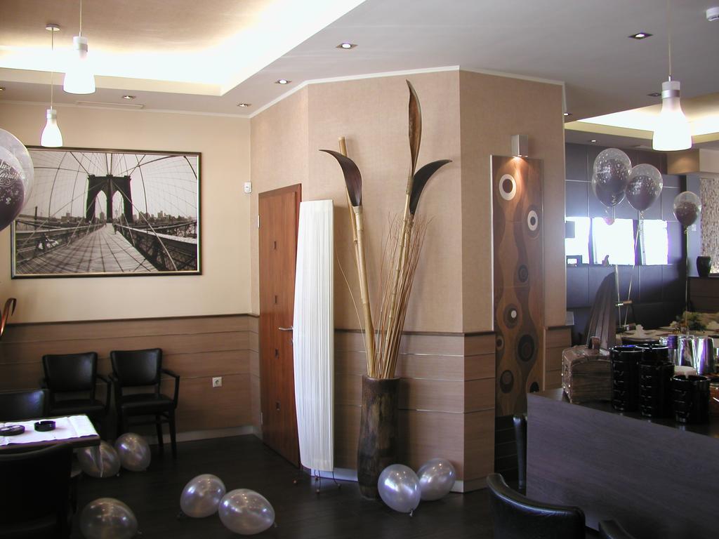 Roxane Panzio Hotel Budapest Exterior photo